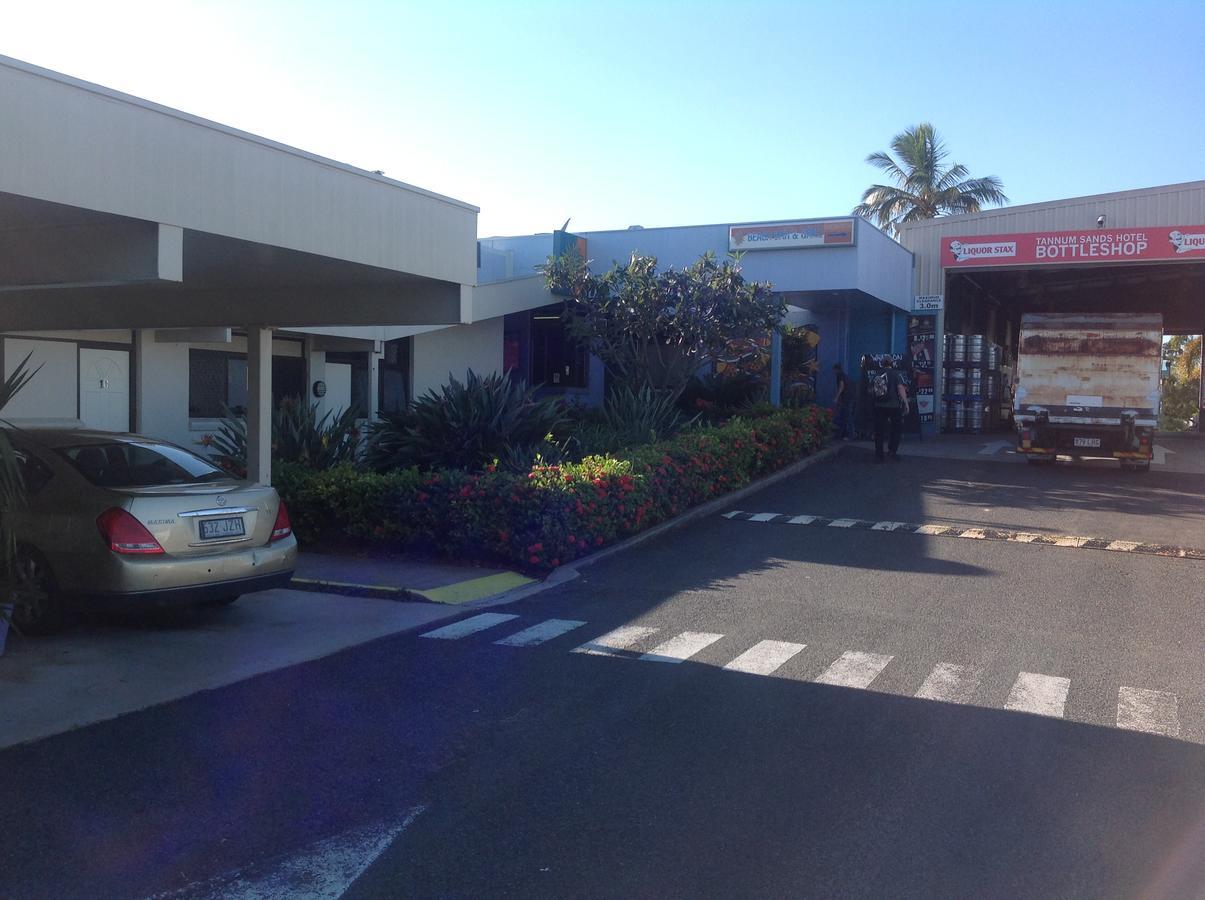 Tannum Sands Hotel / Motel Exterior foto